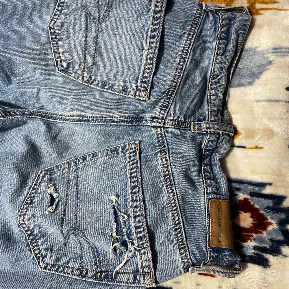 American Eagle Outfitters Light Blue Denim Jeans